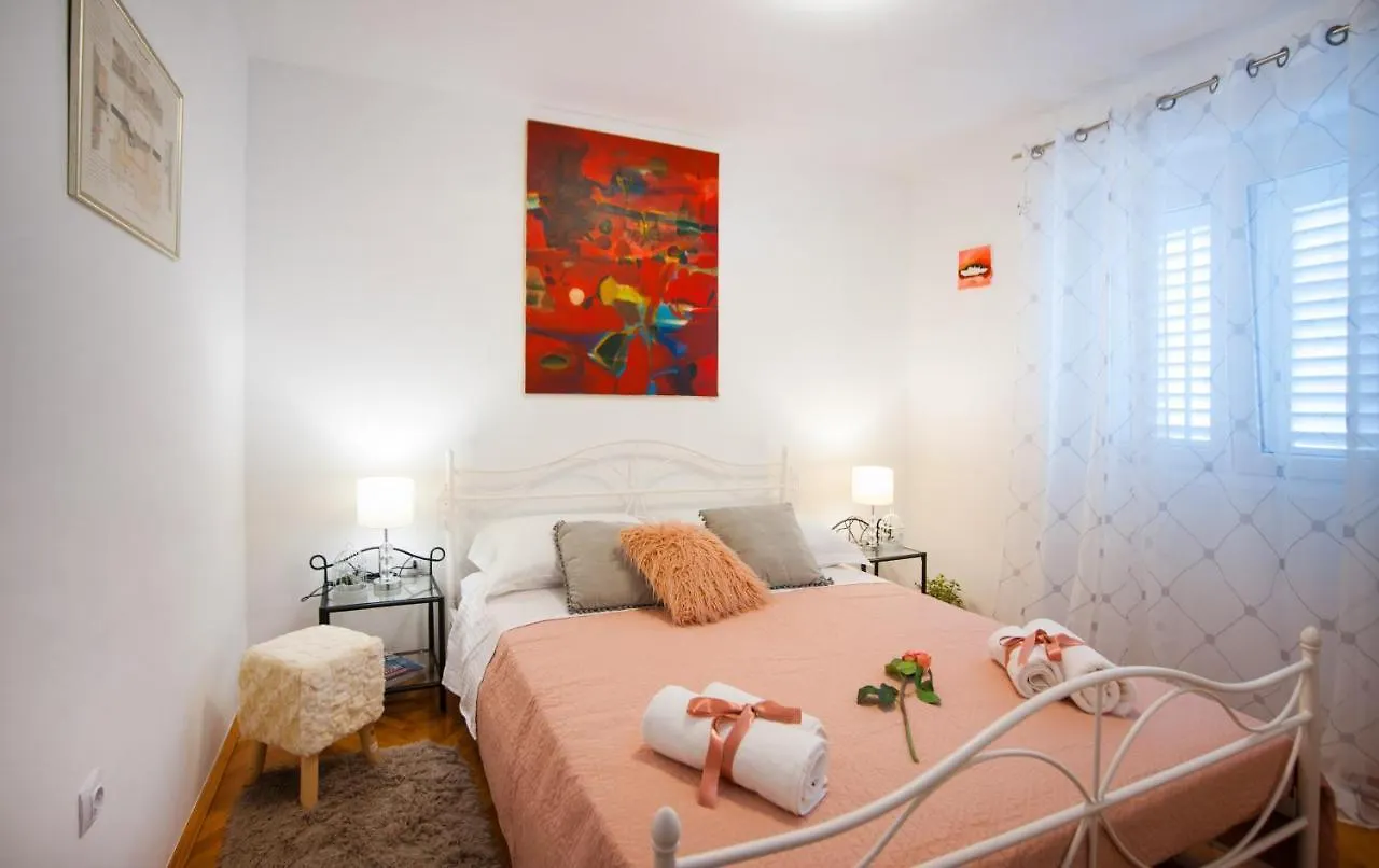 Apartment Dumaneo Art Split Hırvatistan