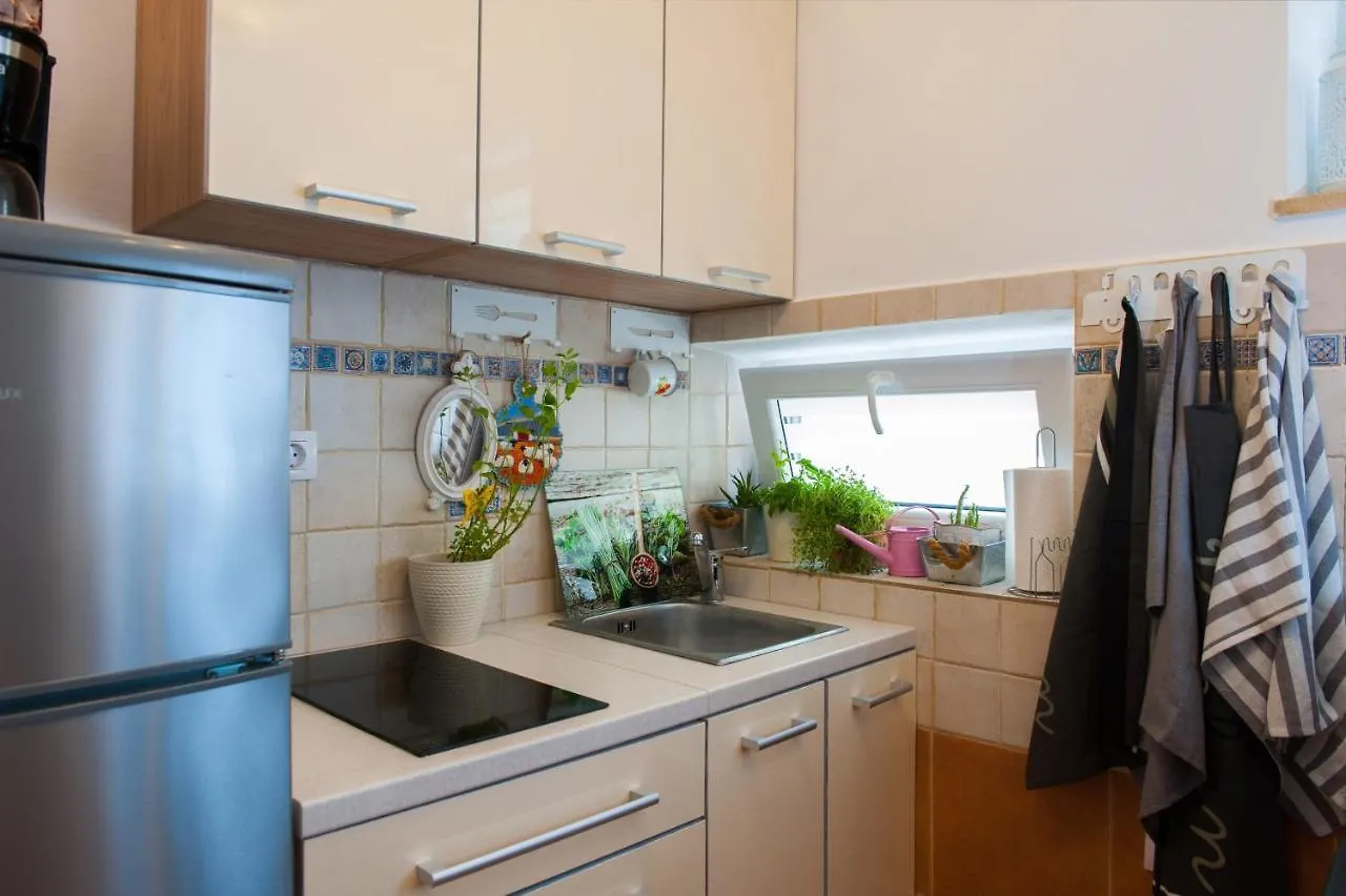 Apartment Dumaneo Art Split