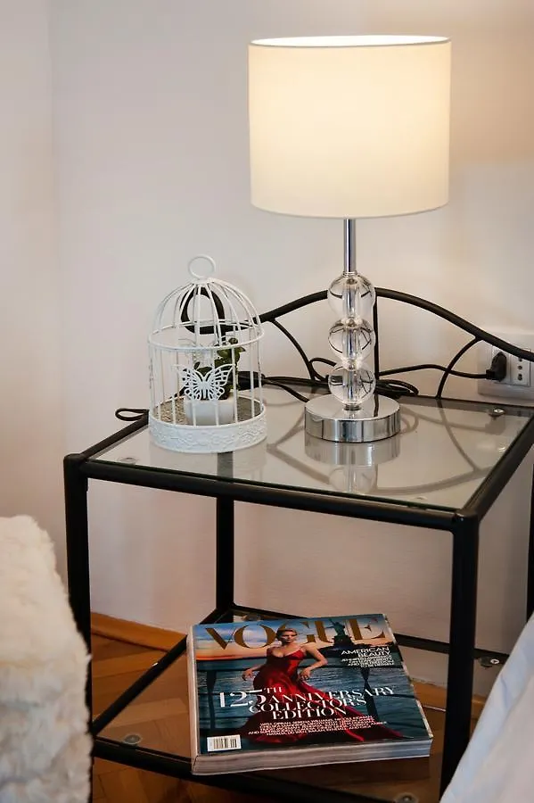 Apartment Dumaneo Art Split